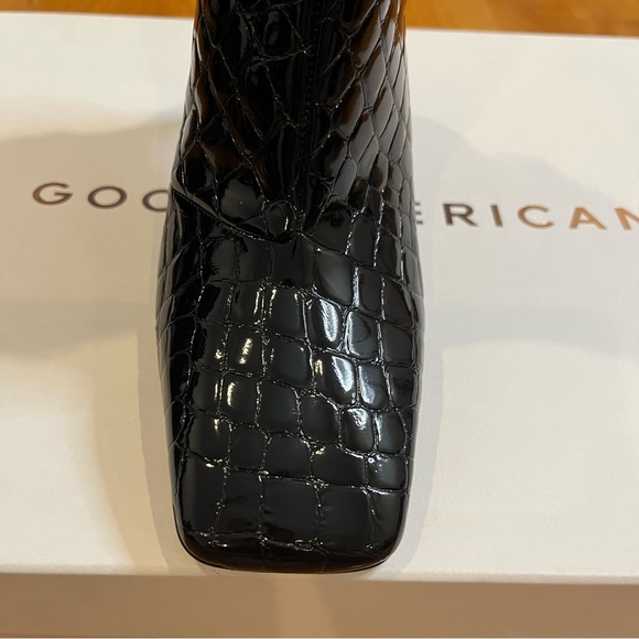 Good American Women’s Crocodile Patent Leather Ankle Booties Black GA244C-X Sz 7 - Picture 9 of 13